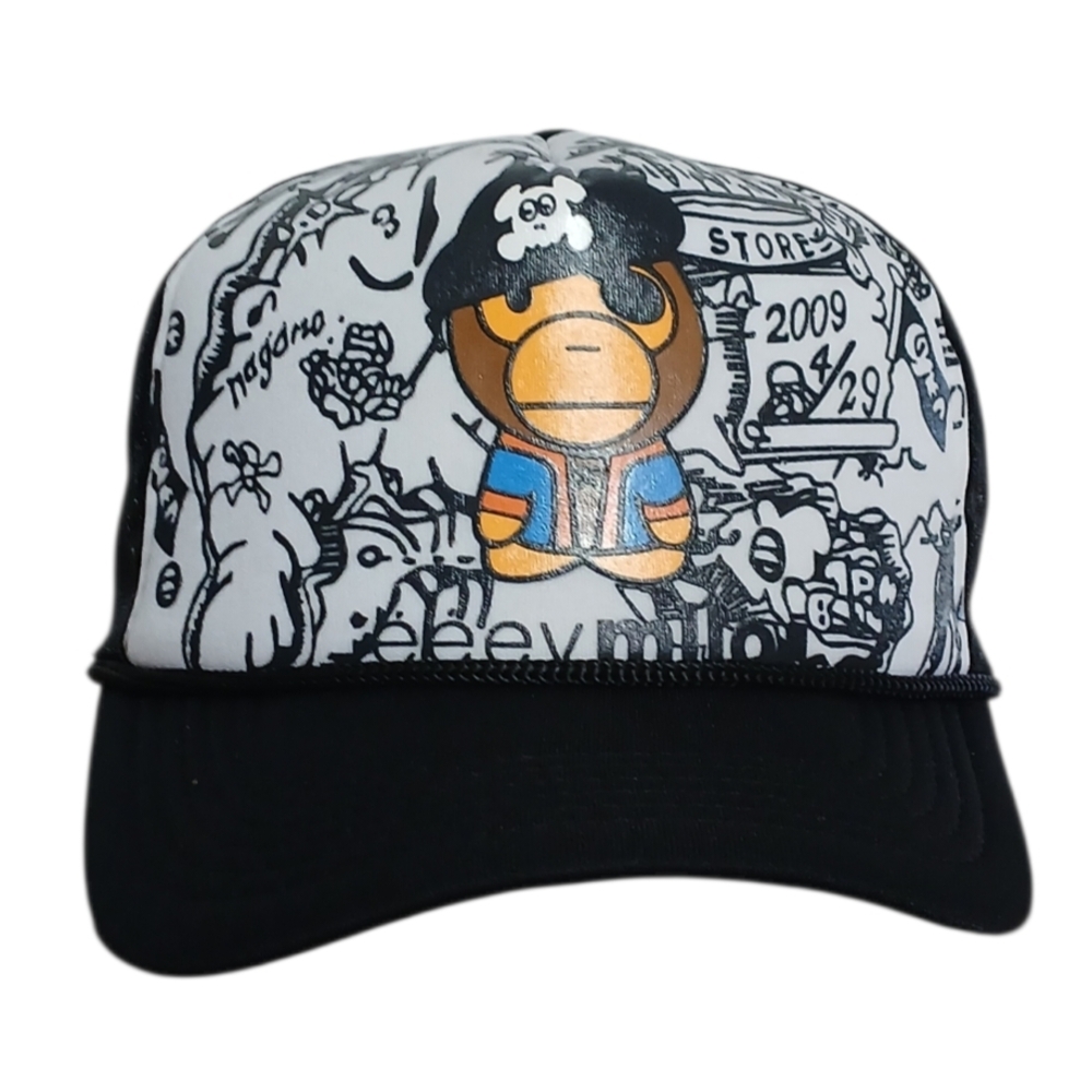 Baby ape character graphics snapback hat Wht/Blk